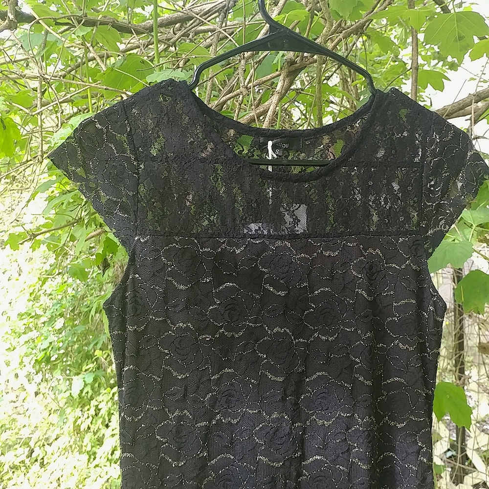Millau Black+Gold lace mini dress 🌚